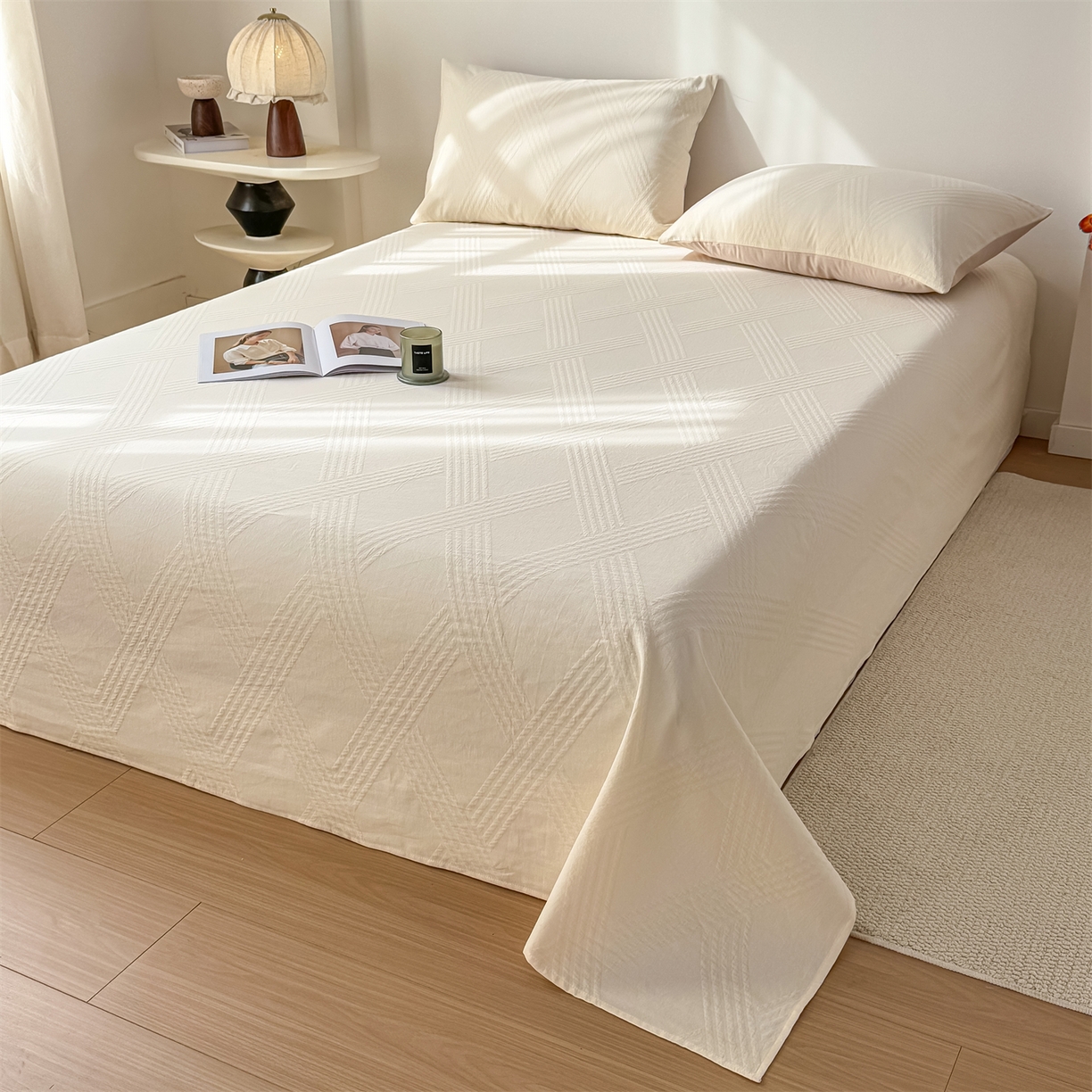 91家纺网 家纺一手货源 找家纺 灰鲸 2026新款全棉纯棉厚织三层水洗色织提花床单单床单床单单件 维希-杏仁奶霜