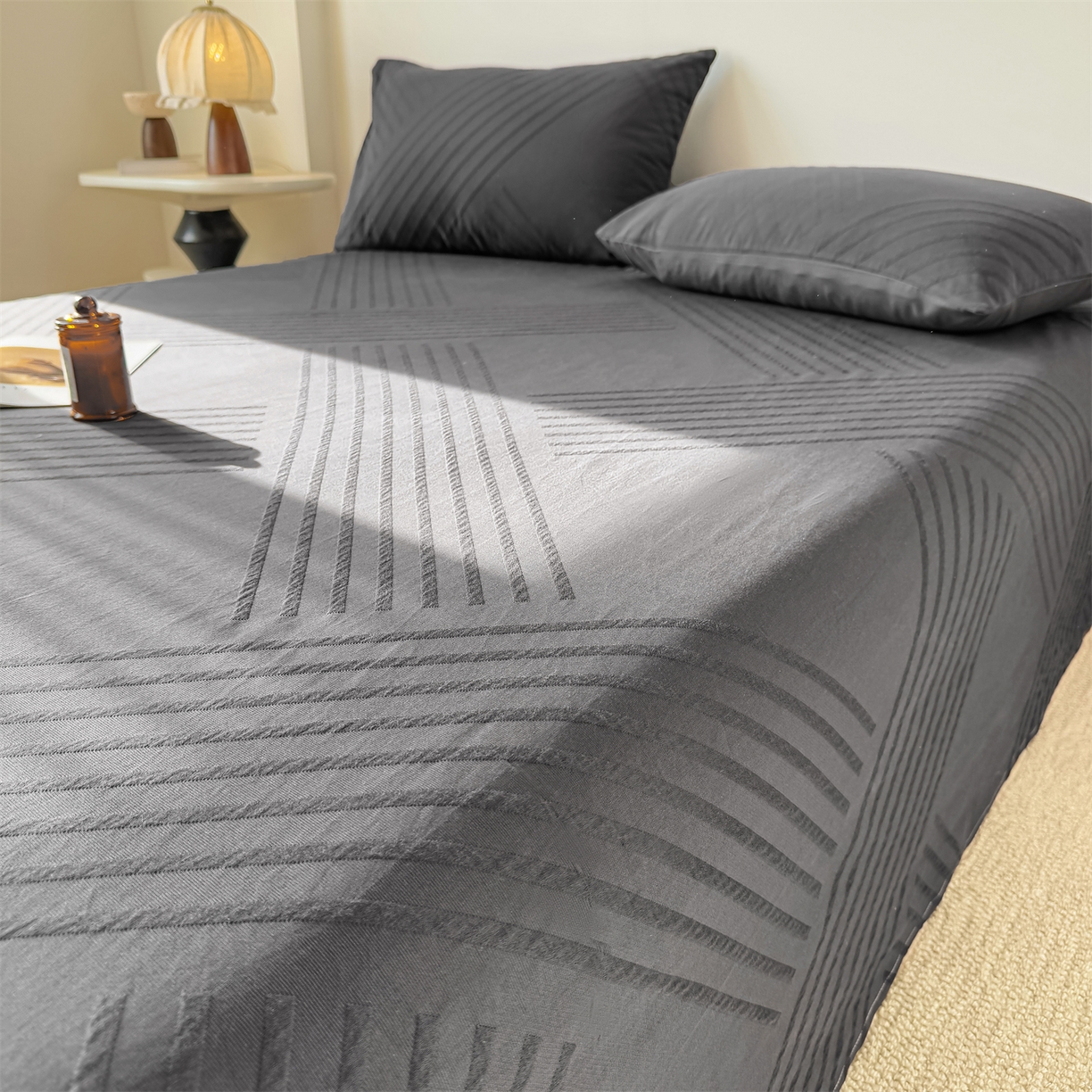 91家纺网 家纺一手货源 找家纺 灰鲸 2026新款全棉纯棉厚织三层水洗色织提花床单单床单床单单件 云汐-素墨