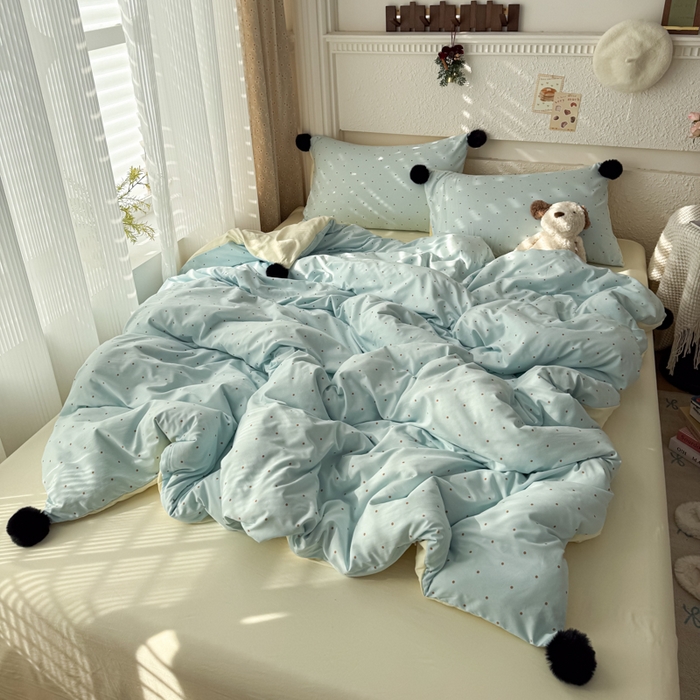 91家纺网 家纺一手货源 找家纺 雨帆家纺 2026春夏新款时尚印花水洗棉波点毛球四件套 蓝波点