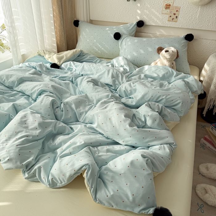 91家纺网 家纺一手货源 找家纺 雨帆家纺 2026春夏新款时尚印花水洗棉波点毛球四件套 蓝波点