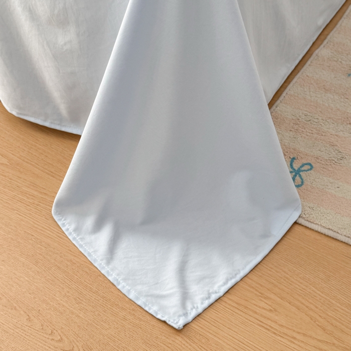 91家纺网 家纺一手货源 找家纺 雨帆家纺 2026春夏新款时尚印花水洗棉波点毛球四件套 奶白波点