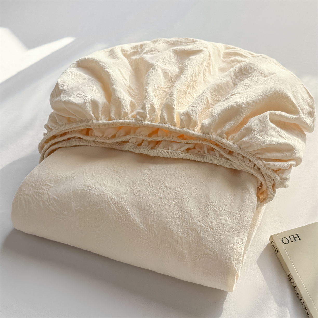 91家纺网 家纺一手货源 找家纺 灰鲸 2026新款全棉纯棉厚织三层水洗色织提花床笠单品床笠床笠单件 罗格西亚-杏仁奶霜