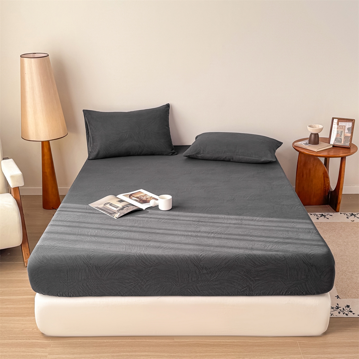 91家纺网 家纺一手货源 找家纺 灰鲸 2026新款全棉纯棉厚织三层水洗色织提花床笠单品床笠床笠单件 柔丝漫语-素墨