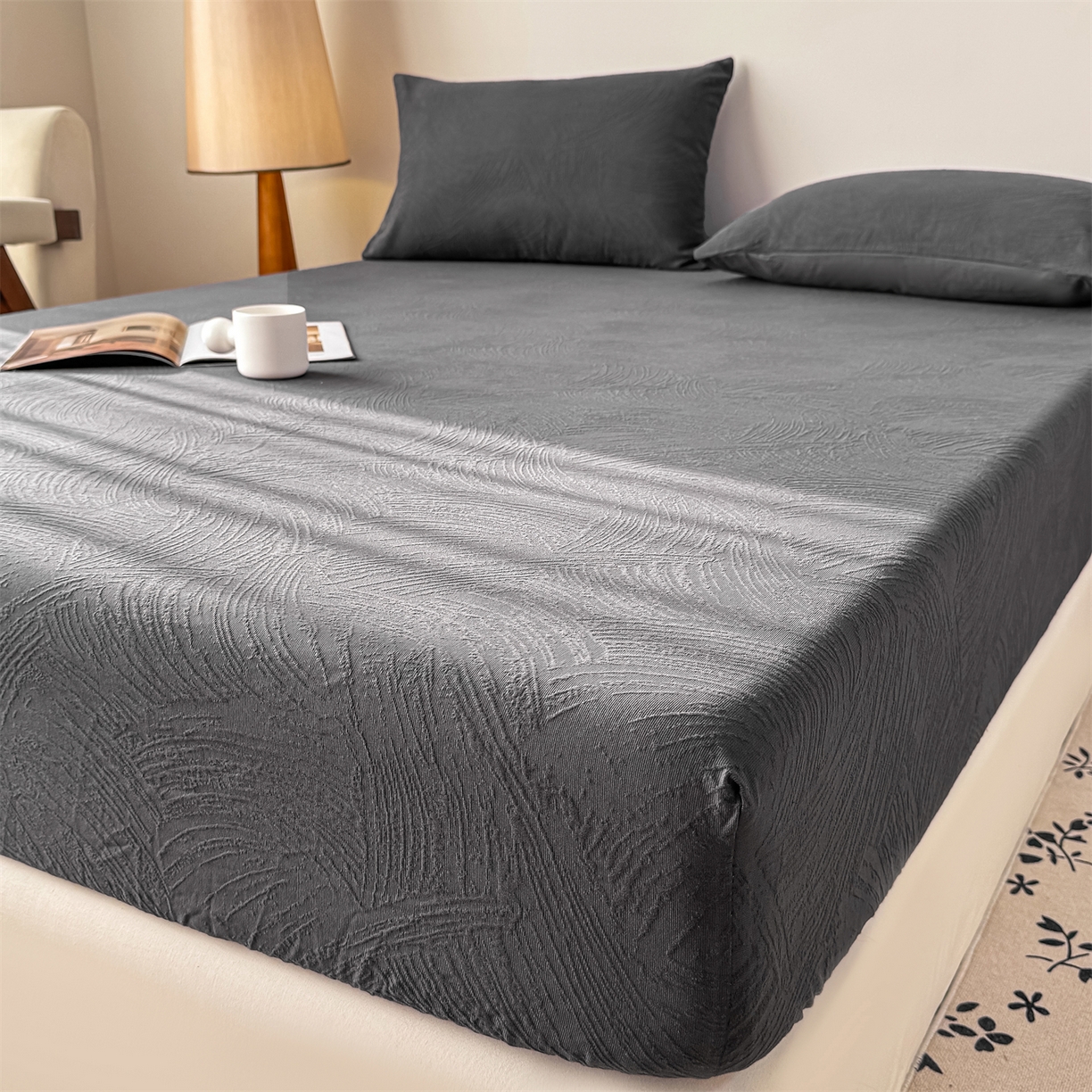 91家纺网 家纺一手货源 找家纺 灰鲸 2026新款全棉纯棉厚织三层水洗色织提花床笠单品床笠床笠单件 柔丝漫语-素墨