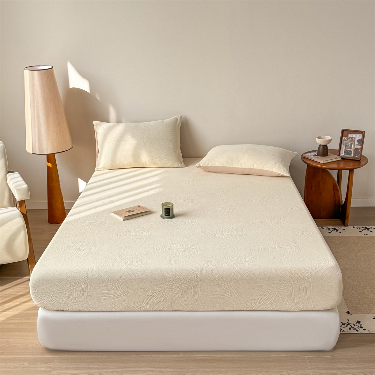 91家纺网 家纺一手货源 找家纺 灰鲸 2026新款全棉纯棉厚织三层水洗色织提花床笠单品床笠床笠单件 柔丝漫语-杏仁奶霜