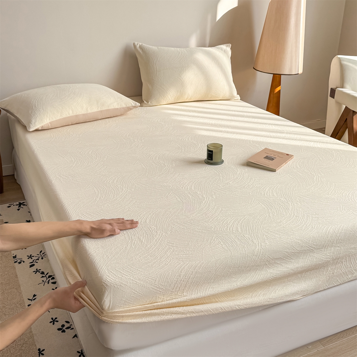 91家纺网 家纺一手货源 找家纺 灰鲸 2026新款全棉纯棉厚织三层水洗色织提花床笠单品床笠床笠单件 柔丝漫语-杏仁奶霜