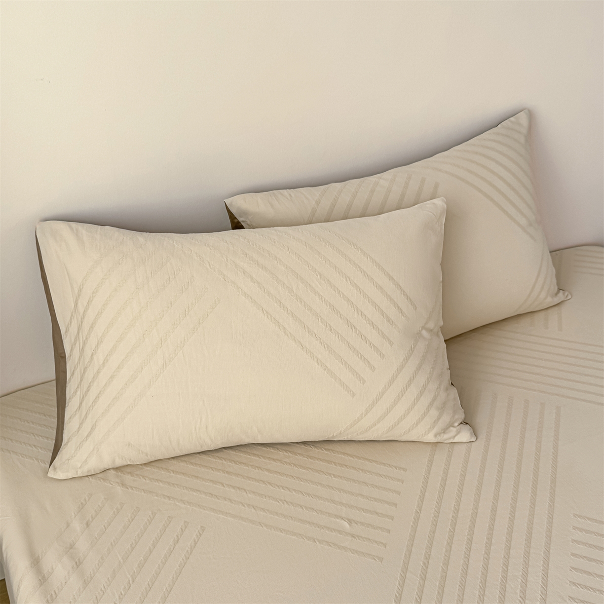 91家纺网 家纺一手货源 找家纺 灰鲸 2026新款全棉纯棉厚织三层水洗色织提花床笠单品床笠床笠单件 云汐-可可奶咖