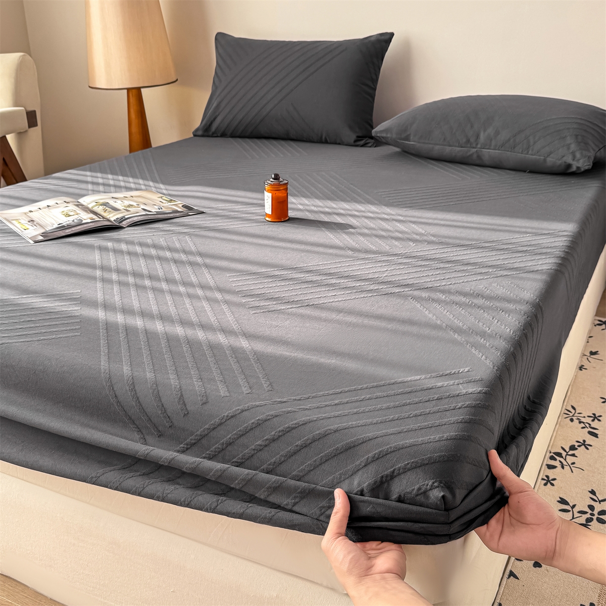 91家纺网 家纺一手货源 找家纺 灰鲸 2026新款全棉纯棉厚织三层水洗色织提花床笠单品床笠床笠单件 云汐-素墨