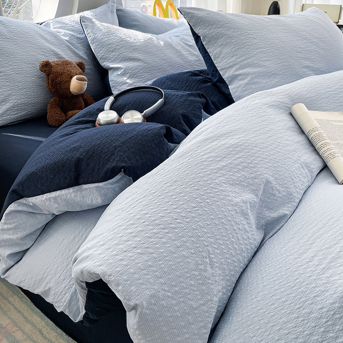 91家纺网 家纺一手货源 找家纺 优承佳生活馆 2026新款软糯双拼泡芙纱四件套 天空蓝+星空蓝