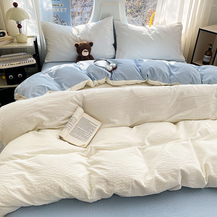 91家纺网 家纺一手货源 找家纺 优承佳生活馆 2026新款软糯双拼泡芙纱四件套 奶油白+天空蓝