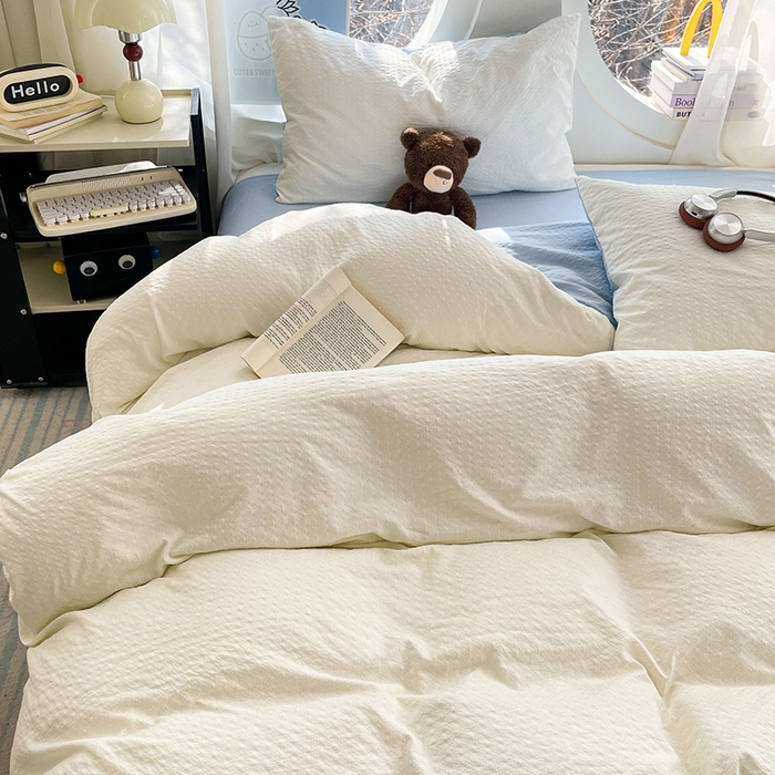 91家纺网 家纺一手货源 找家纺 优承佳生活馆 2026新款软糯双拼泡芙纱四件套 奶油白+天空蓝