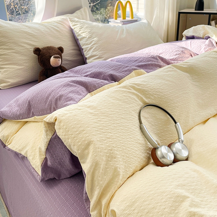 91家纺网 家纺一手货源 找家纺 优承佳生活馆 2026新款软糯双拼泡芙纱四件套 奶油黄+芋泥紫