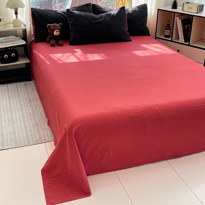 91家纺网 家纺一手货源 找家纺 优承佳生活馆 2026新款软糯双拼泡芙纱四件套 星耀黑+西瓜红