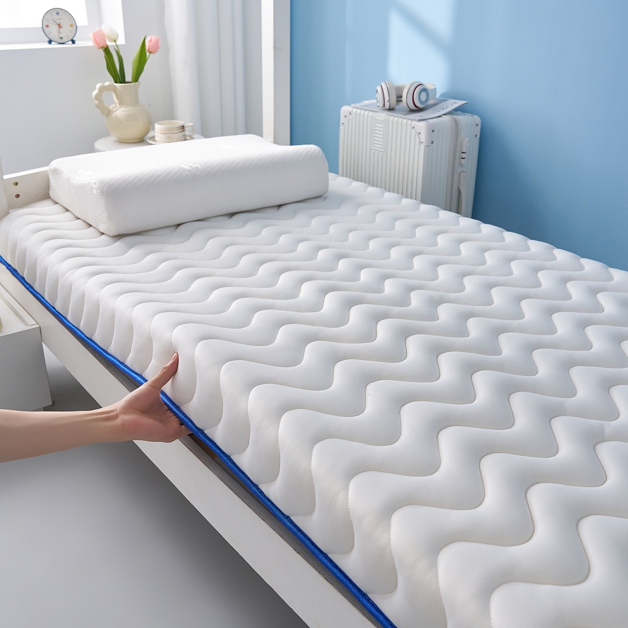 91家纺网 家纺一手货源 找家纺 （总）月茶家纺 2026新款皇冠学生款单边波浪床垫