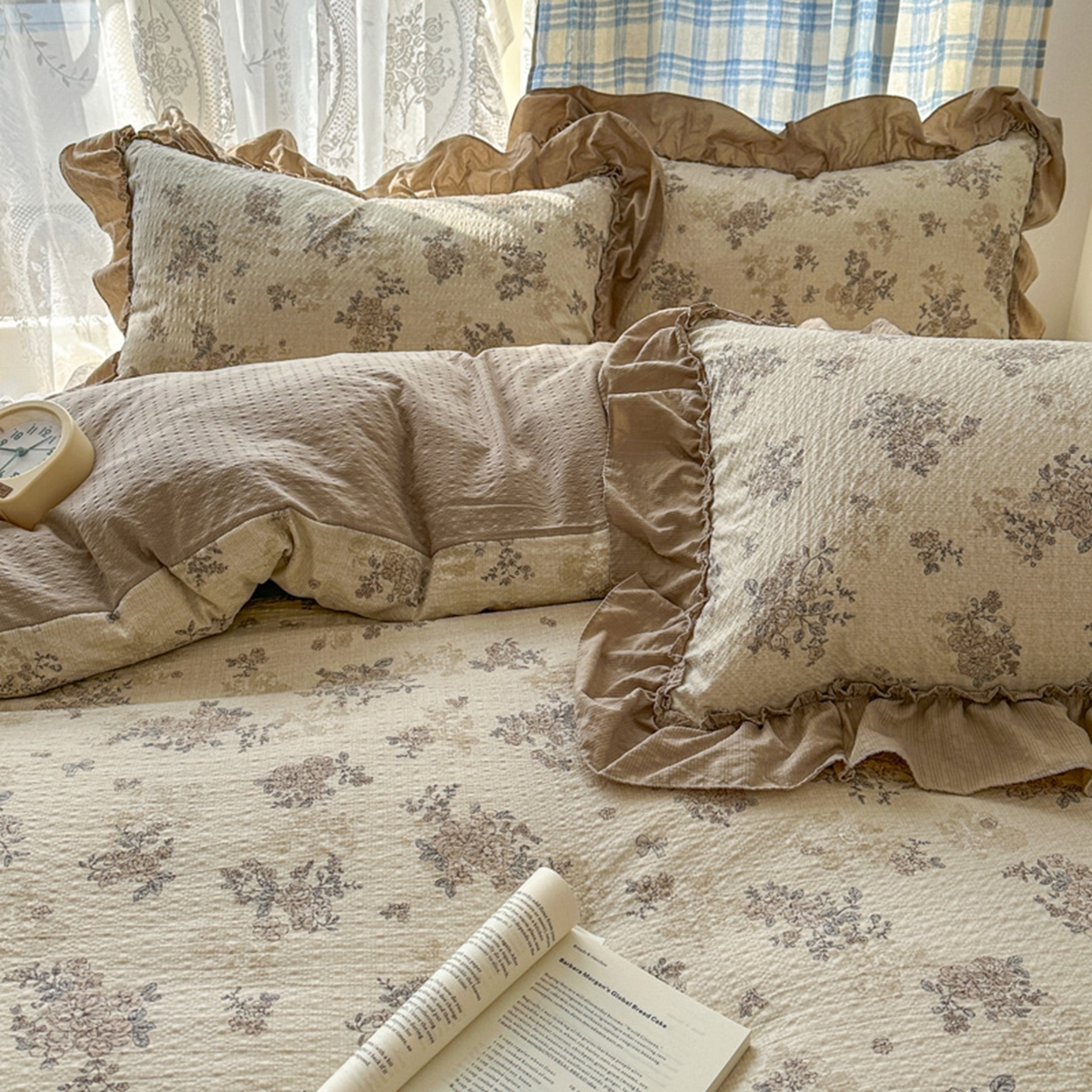 91家纺网 家纺一手货源 找家纺 欧尚 2026新款花边床盖四件套 花野