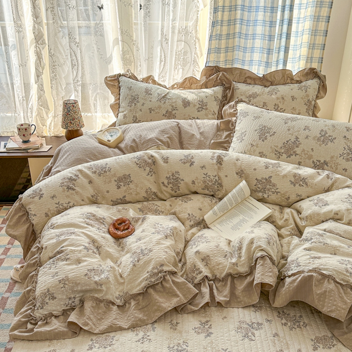 91家纺网 家纺一手货源 找家纺 欧尚 2026新款花边床盖四件套 花野