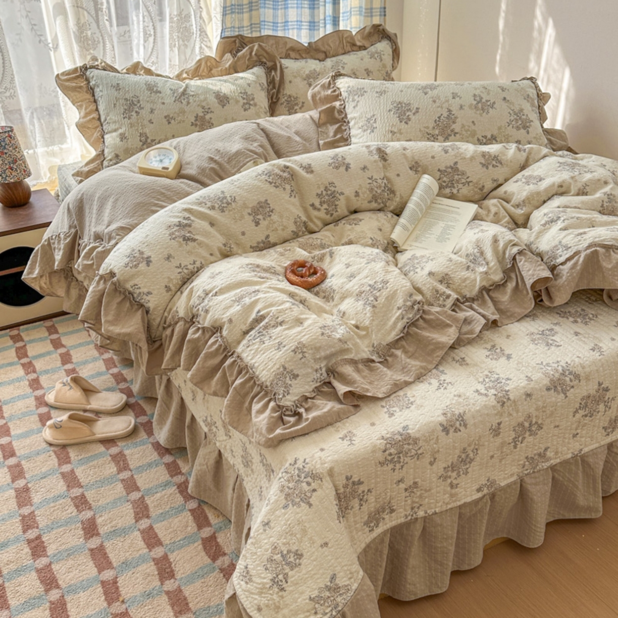 91家纺网 家纺一手货源 找家纺 欧尚 2026新款花边床盖四件套 花野