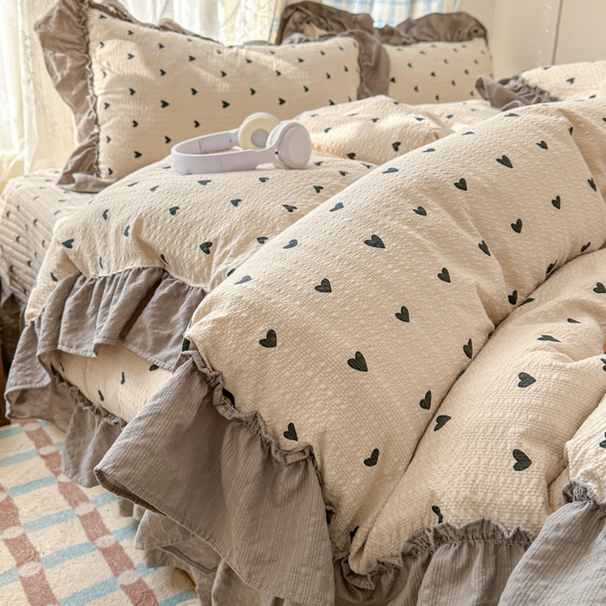 欧尚 2026新款花边床盖四件套 咖爱心
