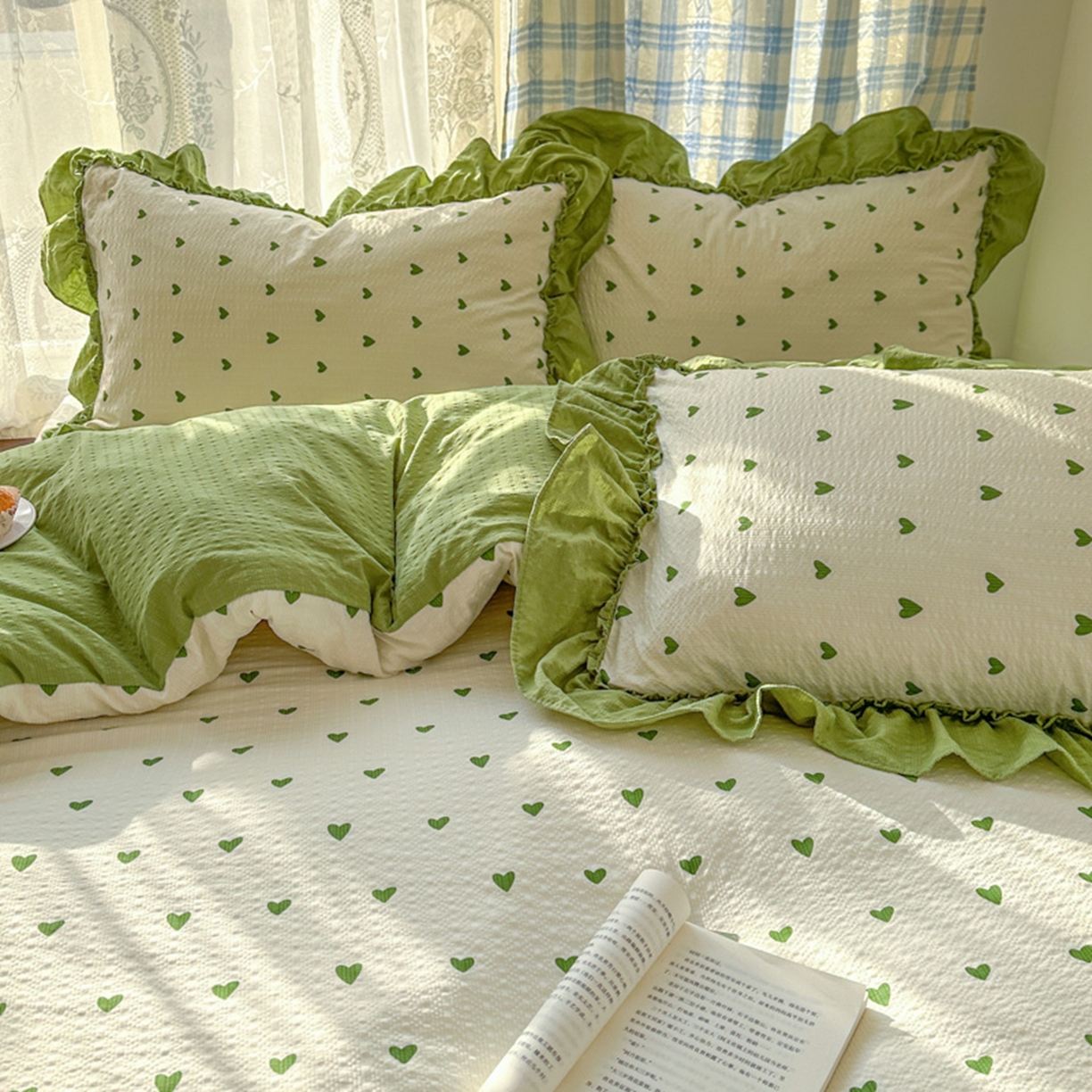 91家纺网 家纺一手货源 找家纺 欧尚 2026新款花边床盖四件套 绿爱心