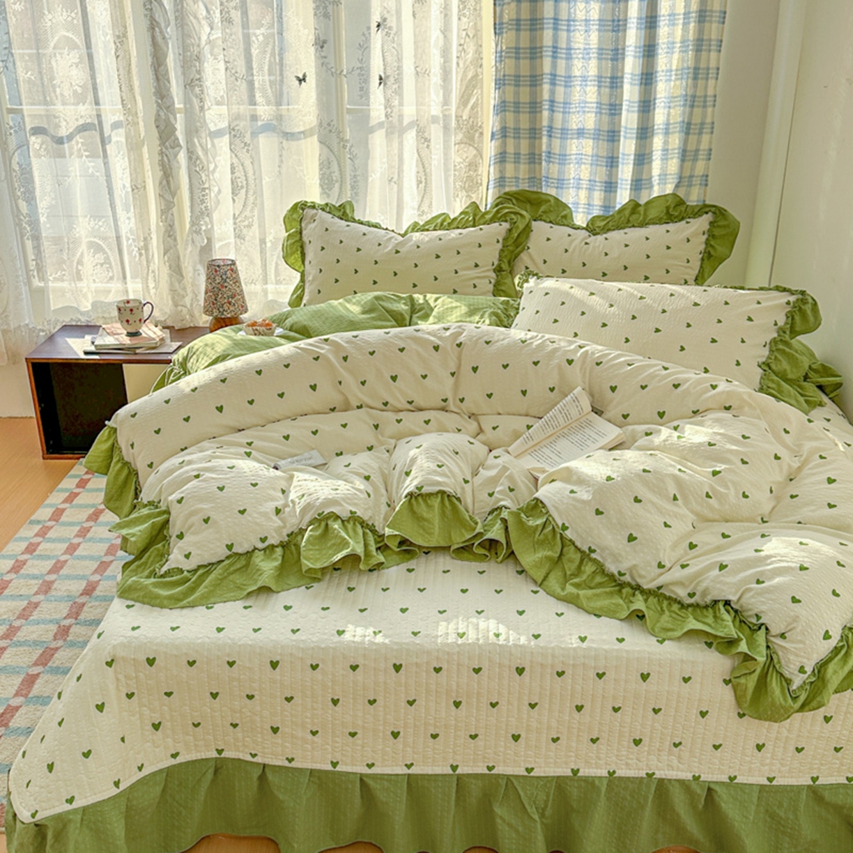 91家纺网 家纺一手货源 找家纺 欧尚 2026新款花边床盖四件套 绿爱心
