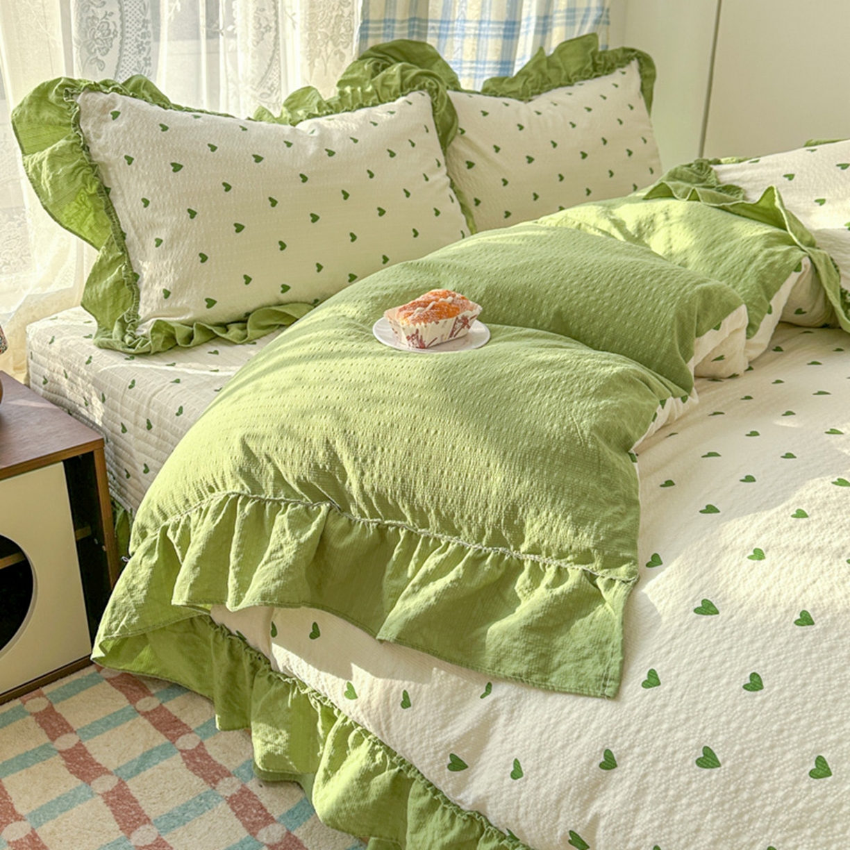 91家纺网 家纺一手货源 找家纺 欧尚 2026新款花边床盖四件套 绿爱心
