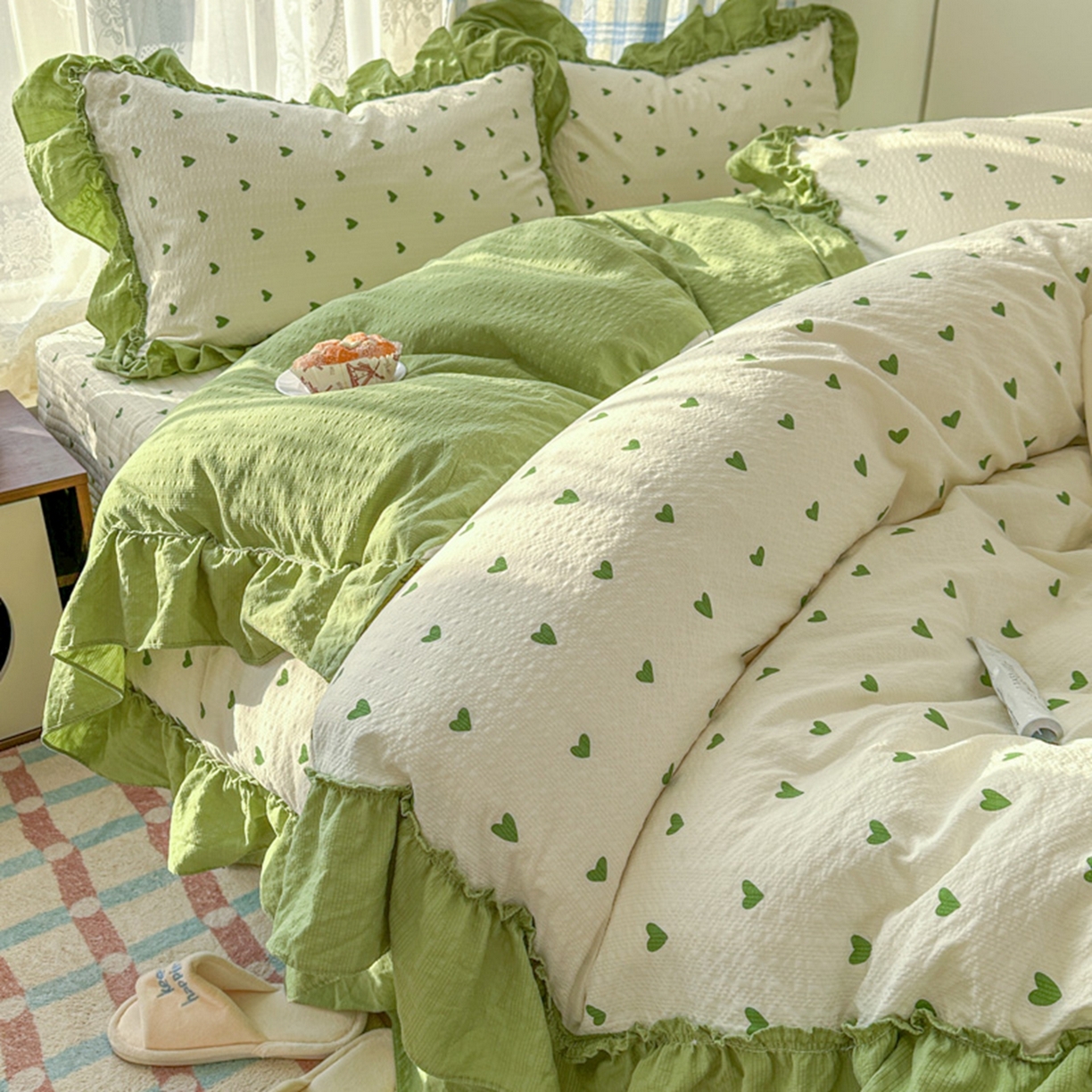 91家纺网 家纺一手货源 找家纺 欧尚 2026新款花边床盖四件套 绿爱心