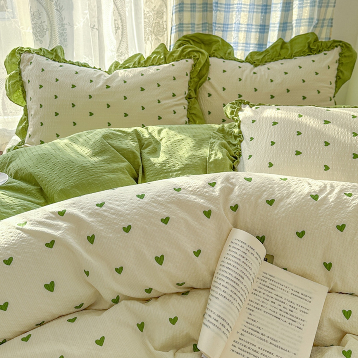 91家纺网 家纺一手货源 找家纺 欧尚 2026新款花边床盖四件套 绿爱心