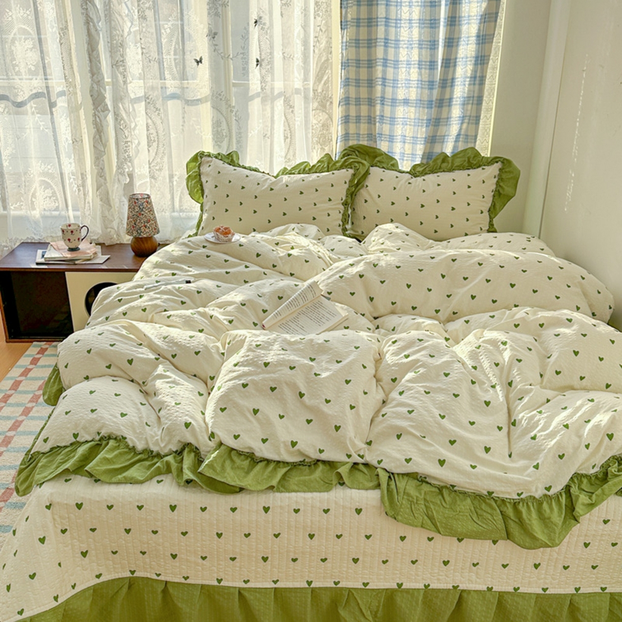 91家纺网 家纺一手货源 找家纺 欧尚 2026新款花边床盖四件套 绿爱心