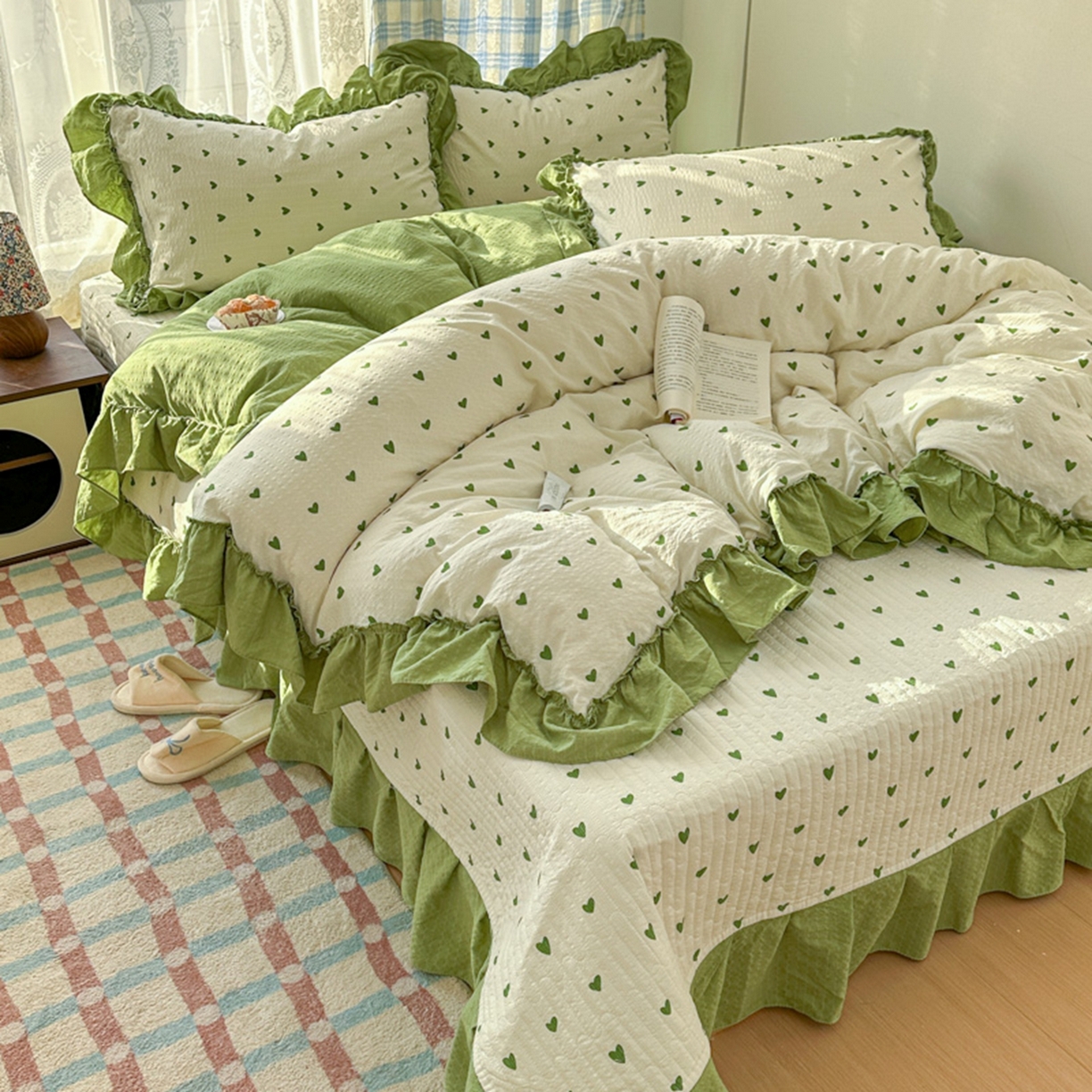 91家纺网 家纺一手货源 找家纺 欧尚 2026新款花边床盖四件套 绿爱心