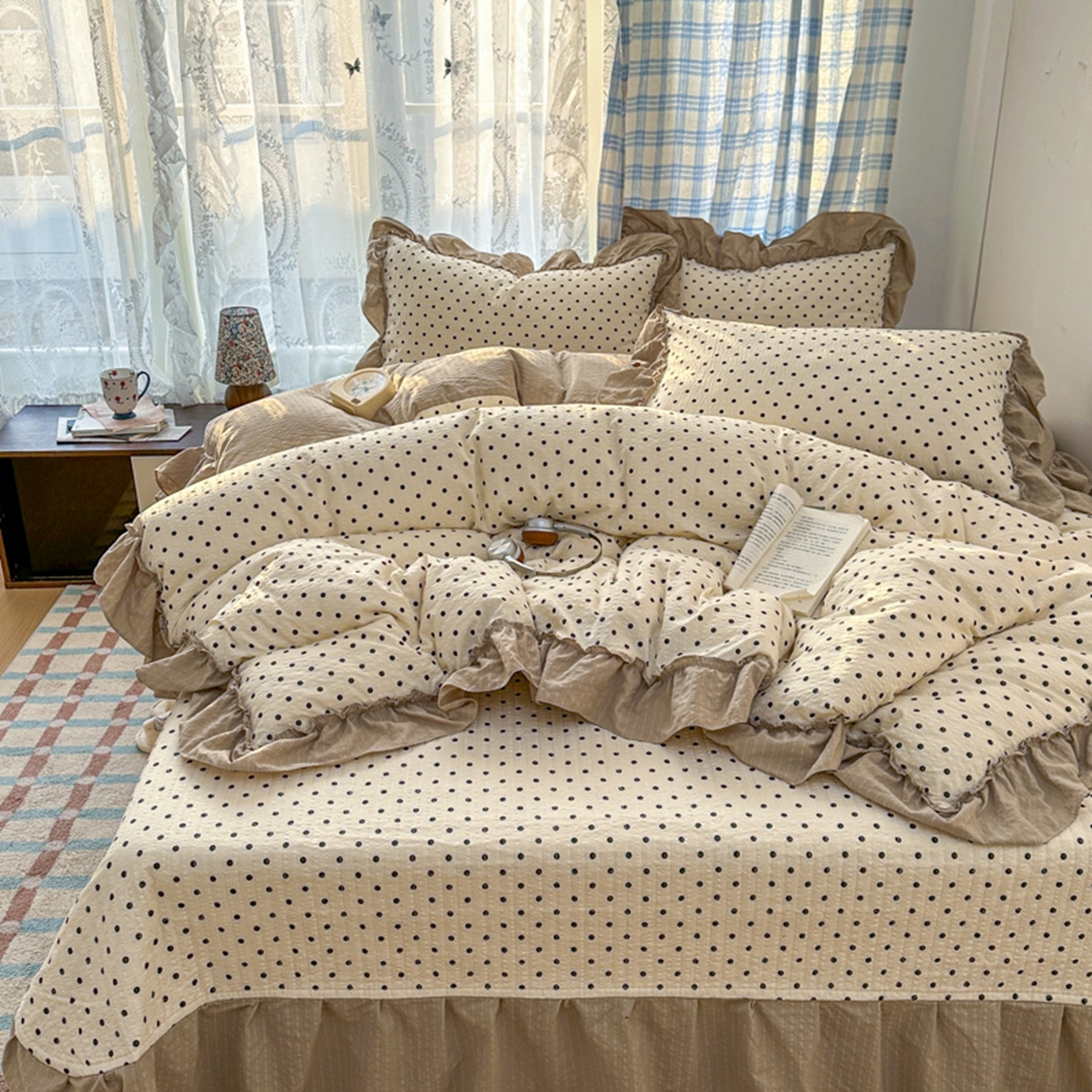 91家纺网 家纺一手货源 找家纺 欧尚 2026新款花边床盖四件套 奶油波点