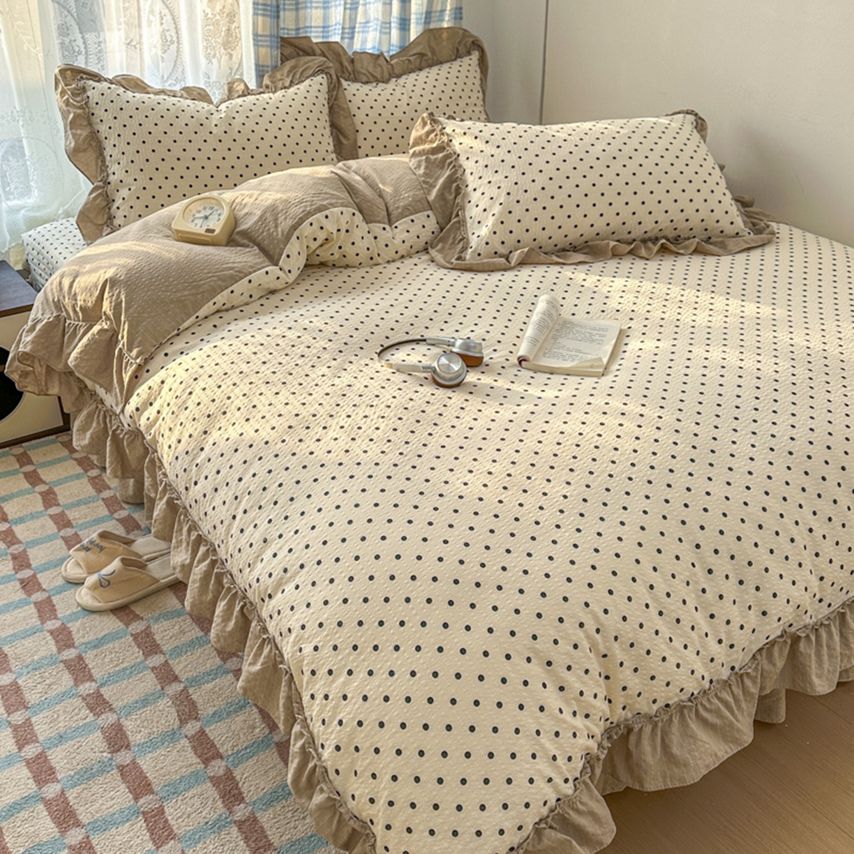 91家纺网 家纺一手货源 找家纺 欧尚 2026新款花边床盖四件套 奶油波点