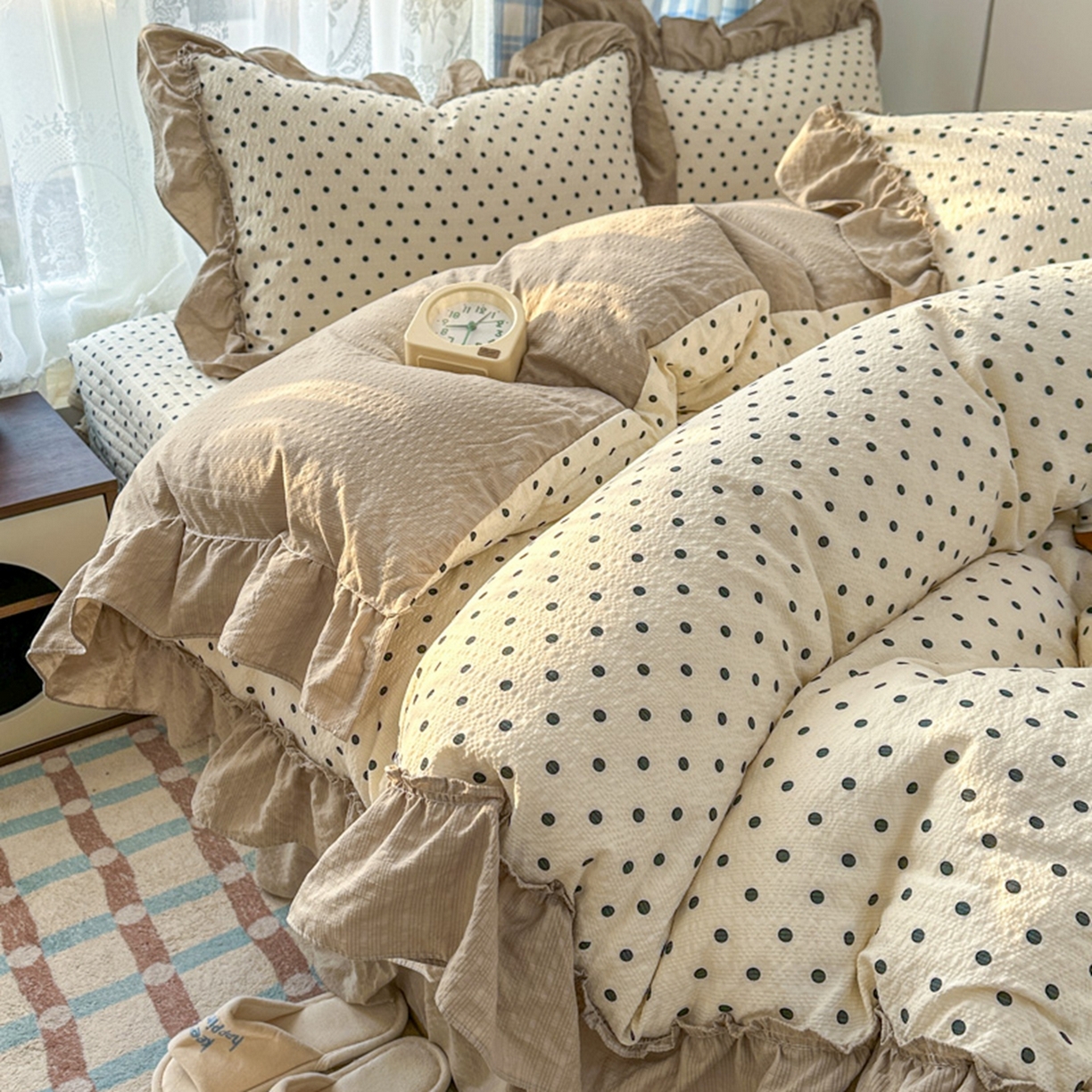 91家纺网 家纺一手货源 找家纺 欧尚 2026新款花边床盖四件套 奶油波点