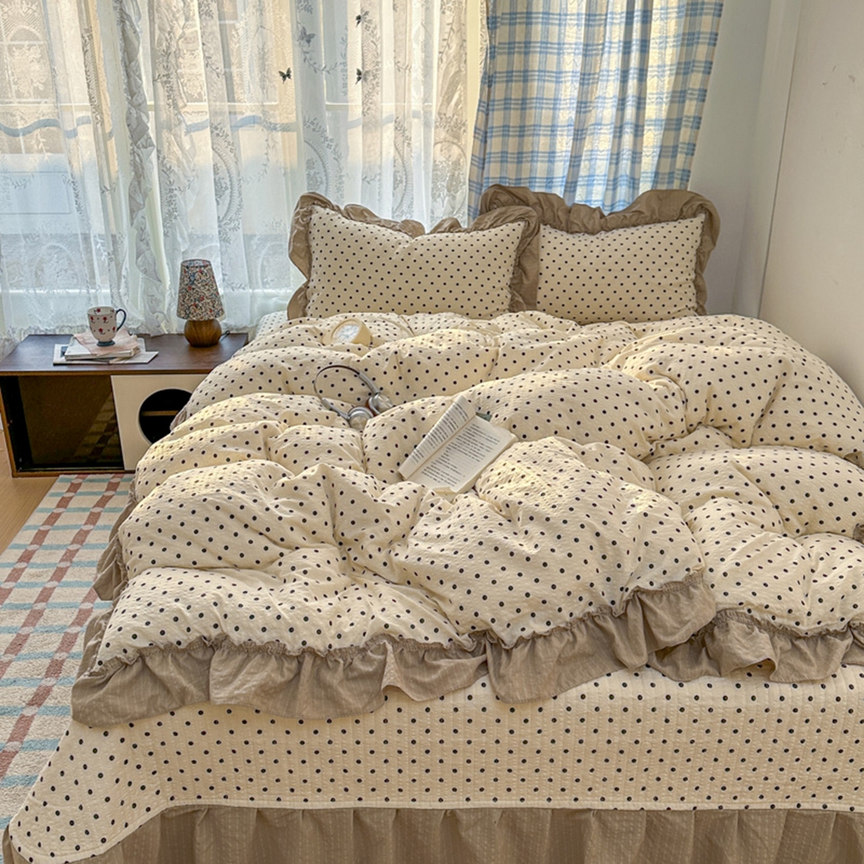 91家纺网 家纺一手货源 找家纺 欧尚 2026新款花边床盖四件套 奶油波点