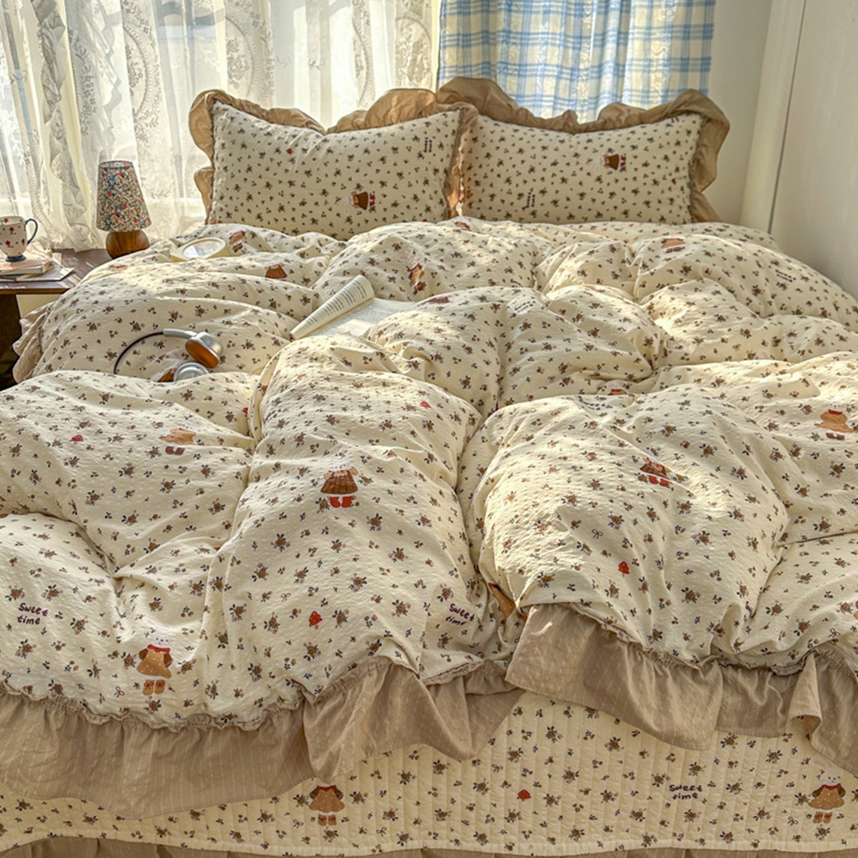 91家纺网 家纺一手货源 找家纺 欧尚 2026新款花边床盖四件套 田园兔