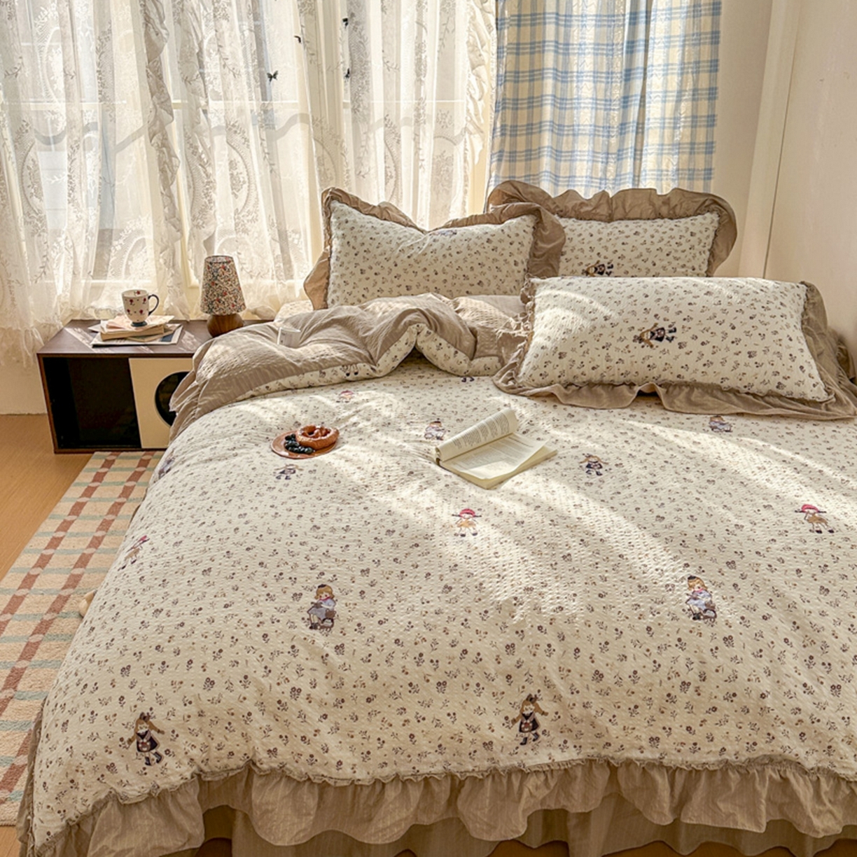 91家纺网 家纺一手货源 找家纺 欧尚 2026新款花边床盖四件套 小女孩