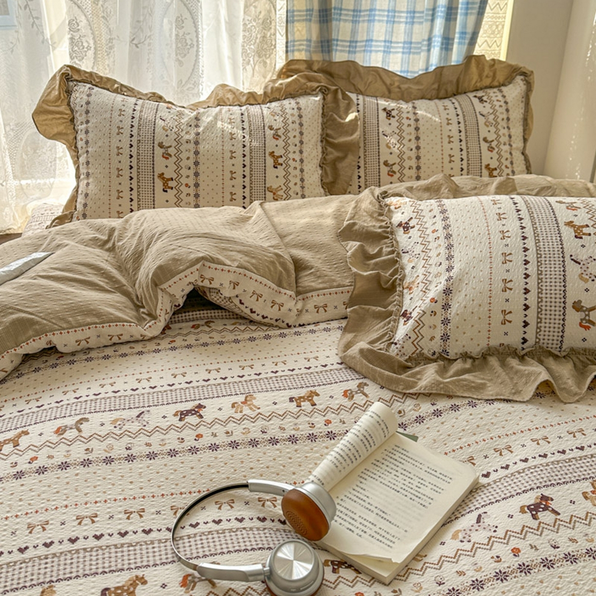 91家纺网 家纺一手货源 找家纺 欧尚 2026新款花边床盖四件套 摇摇马