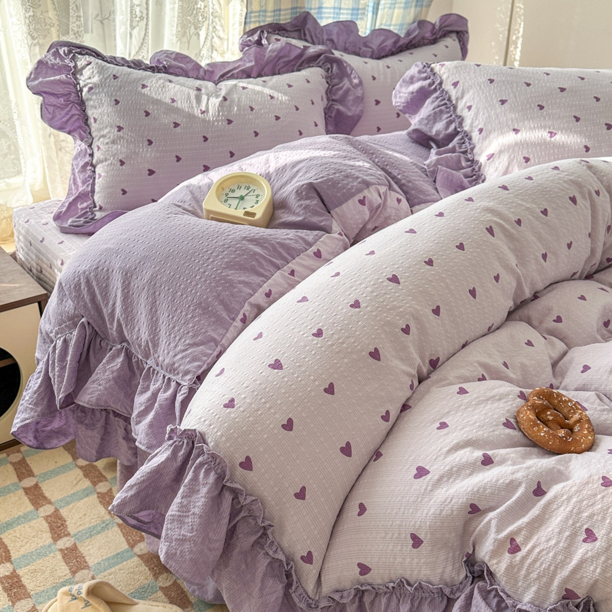 91家纺网 家纺一手货源 找家纺 欧尚 2026新款花边床盖四件套 紫爱心