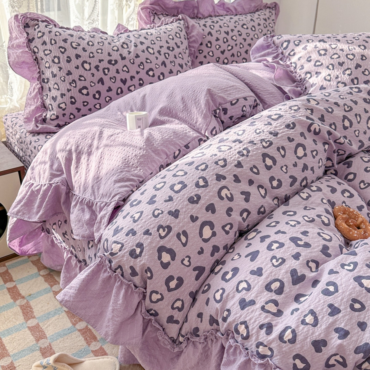 91家纺网 家纺一手货源 找家纺 欧尚 2026新款花边床盖四件套 紫豹纹