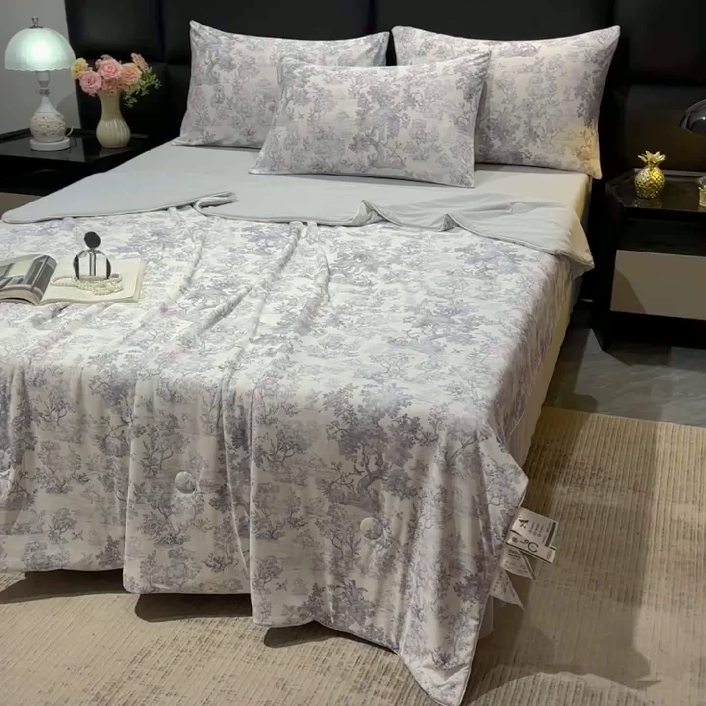 91家纺网 家纺一手货源 找家纺 欧夏家纺 2026新款凉感锦氨夏被玻尿酸焕颜被夏凉被空调被薄被子-直播供货 水墨蓝图