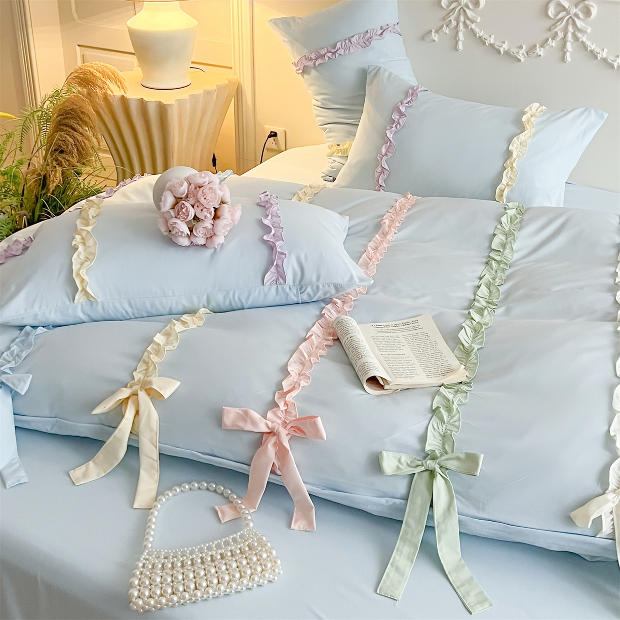 91家纺网 家纺一手货源 找家纺 吾欢心 2026春夏新款公主风彩色蝴蝶结四件套 彩色蝴蝶结蓝