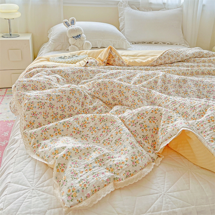 91家纺网 家纺一手货源 找家纺 艺菲阁家纺 2026爆款升级花边工艺双层纱夏凉被  月光女神