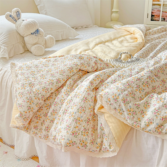 91家纺网 家纺一手货源 找家纺 艺菲阁家纺 2026爆款升级花边工艺双层纱夏凉被  月光女神