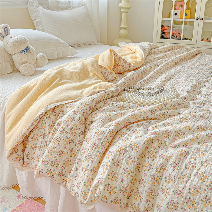 91家纺网 家纺一手货源 找家纺 艺菲阁家纺 2026爆款升级花边工艺双层纱夏凉被  月光女神