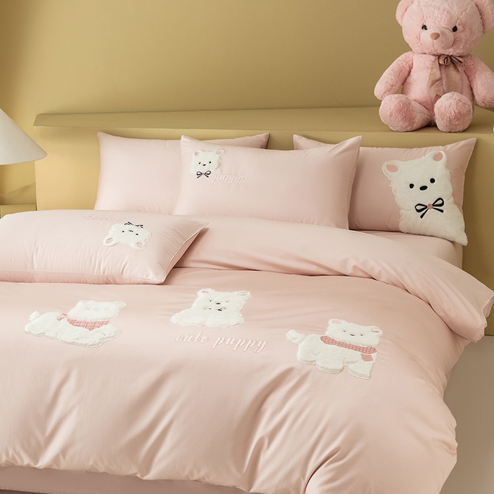 91家纺网 家纺一手货源 找家纺 （总）618家纺 2026新款A类100支全棉纯棉贴布绣花四件套-西高地系列