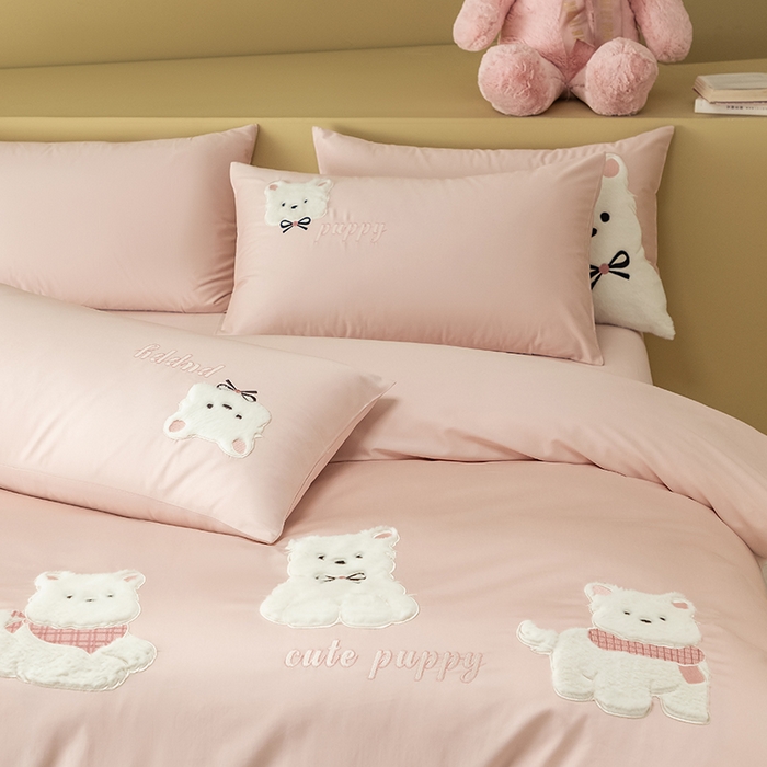 91家纺网 家纺一手货源 找家纺 （总）618家纺 2026新款A类100支全棉纯棉贴布绣花四件套-西高地系列