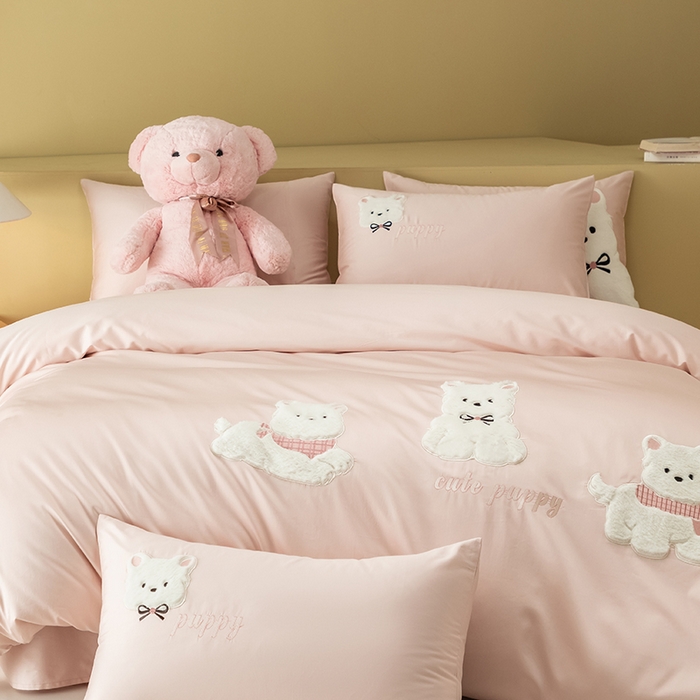 91家纺网 家纺一手货源 找家纺 （总）618家纺 2026新款A类100支全棉纯棉贴布绣花四件套-西高地系列