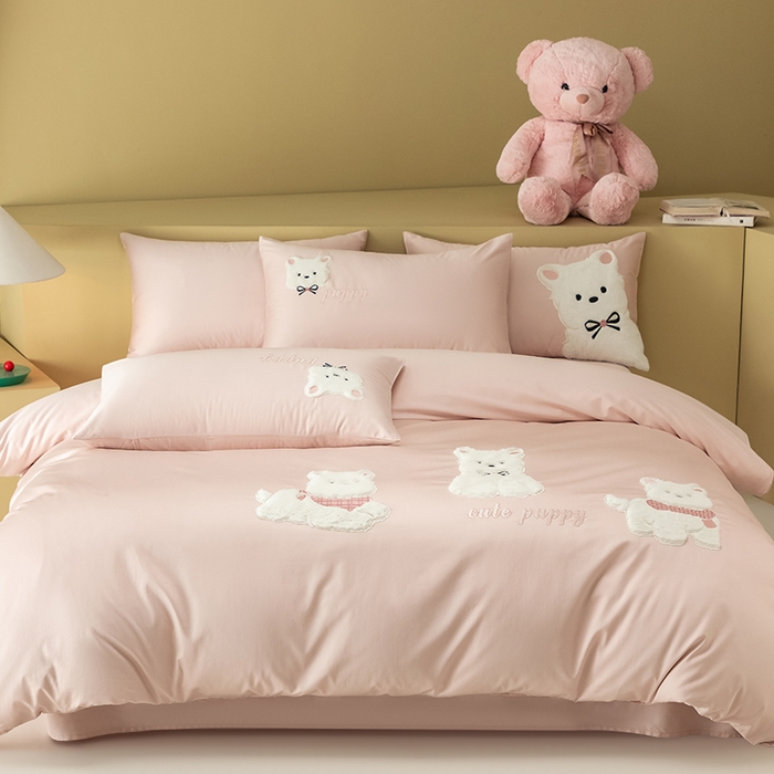 91家纺网 家纺一手货源 找家纺 （总）618家纺 2026新款A类100支全棉纯棉贴布绣花四件套-西高地系列