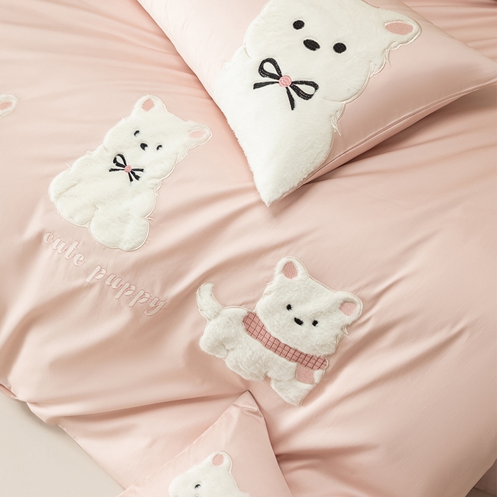 91家纺网 家纺一手货源 找家纺 （总）618家纺 2026新款A类100支全棉纯棉贴布绣花四件套-西高地系列