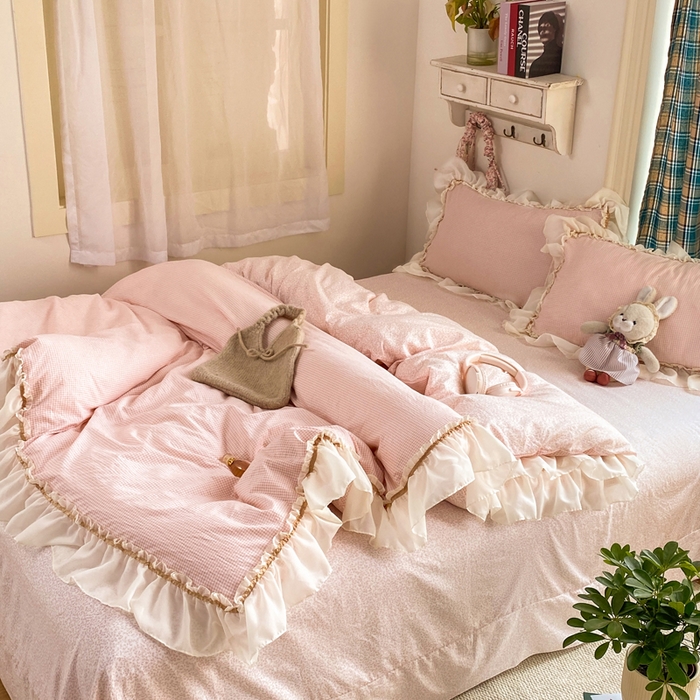 91家纺网 家纺一手货源 找家纺 （总）艺玲家纺 2026新款奶油风韩式云朵棉花边四件套