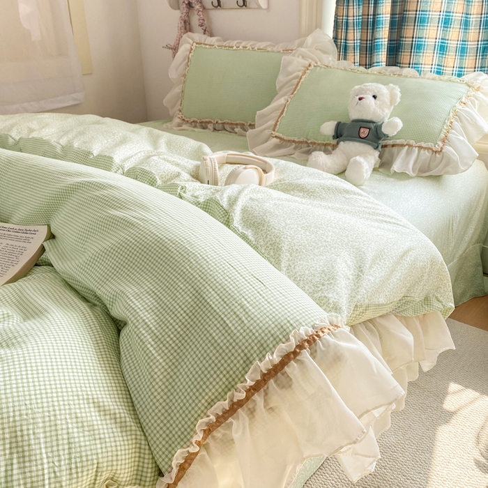 91家纺网 家纺一手货源 找家纺 艺玲家纺 2026新款奶油风韩式云朵棉花边四件套 奶油-绿